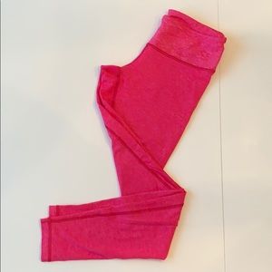 Lululemon never worn! Wunder Under Leggings